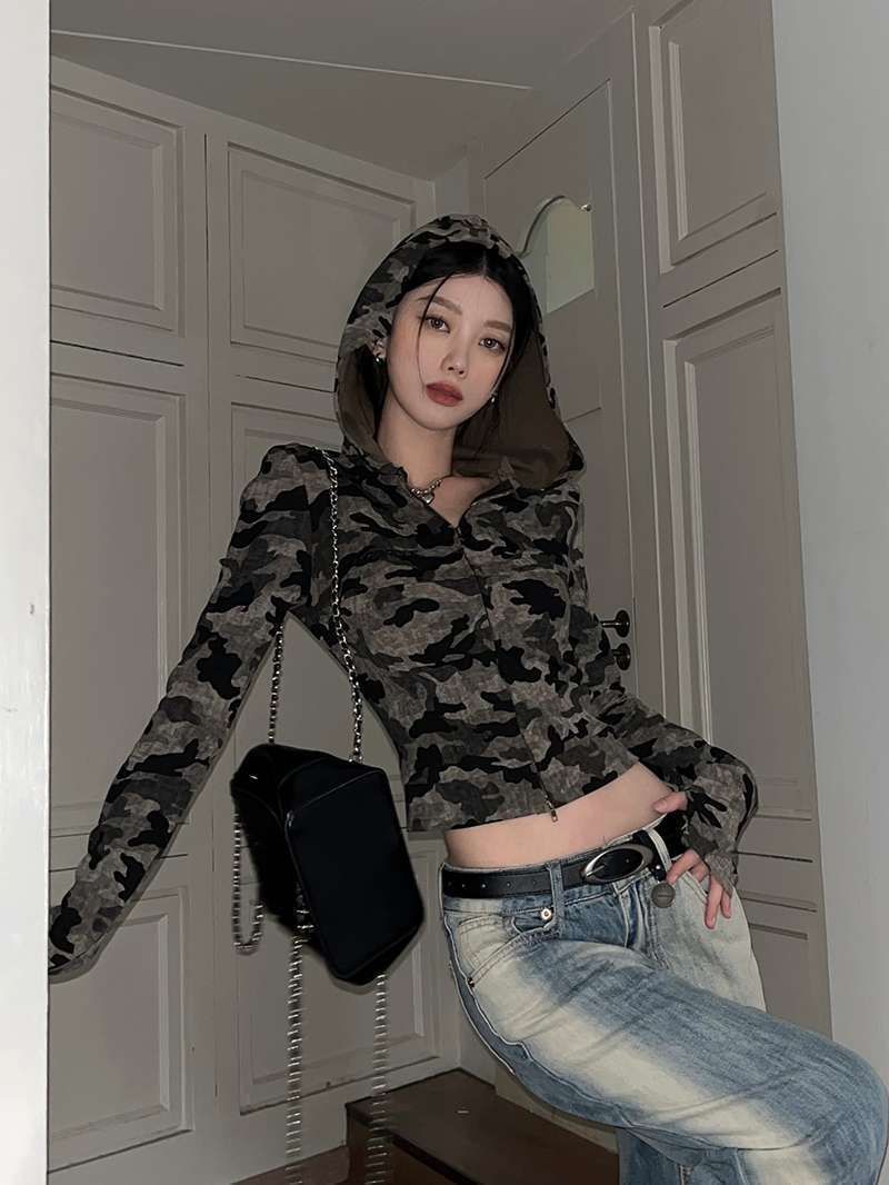 เสื้อครอป ทหาร มีฮู้ด ซิปหน้า พร้อมส่งในไทย