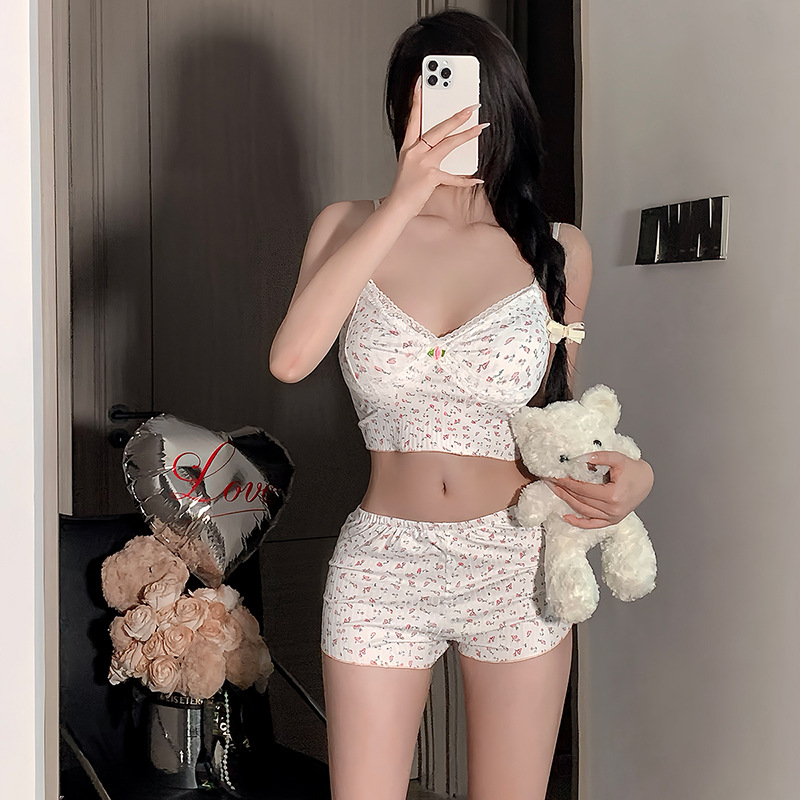 ชุดนอนเซทสายเดี่ยว เซท เสื้อ +กางเกง พร้อมส่งในไทย