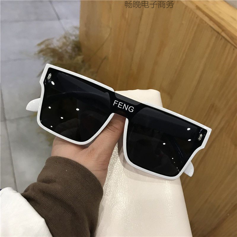 เเว่นตาเเฟชั่น เเว่นตากันเเดด ทรงเหลี่ยม V27 สินค้าพร้อมส่งในไทย