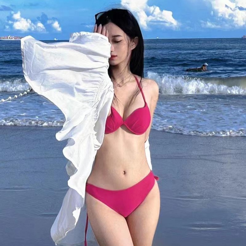 บิกินี่ ชมบานเย็น โครงดันทรง เซ็ท 2 ชิ้น รหัส SW071