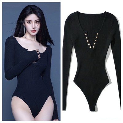 เสื้อบอดี้สูทแขนยาว แต่งกระดุมหน้า CN2141