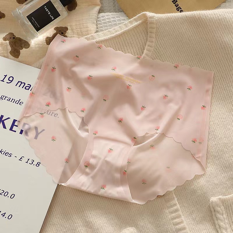 กางเกงใน ไร้ขอบ สีชมพู ลายสตอเบอรี่ Z47