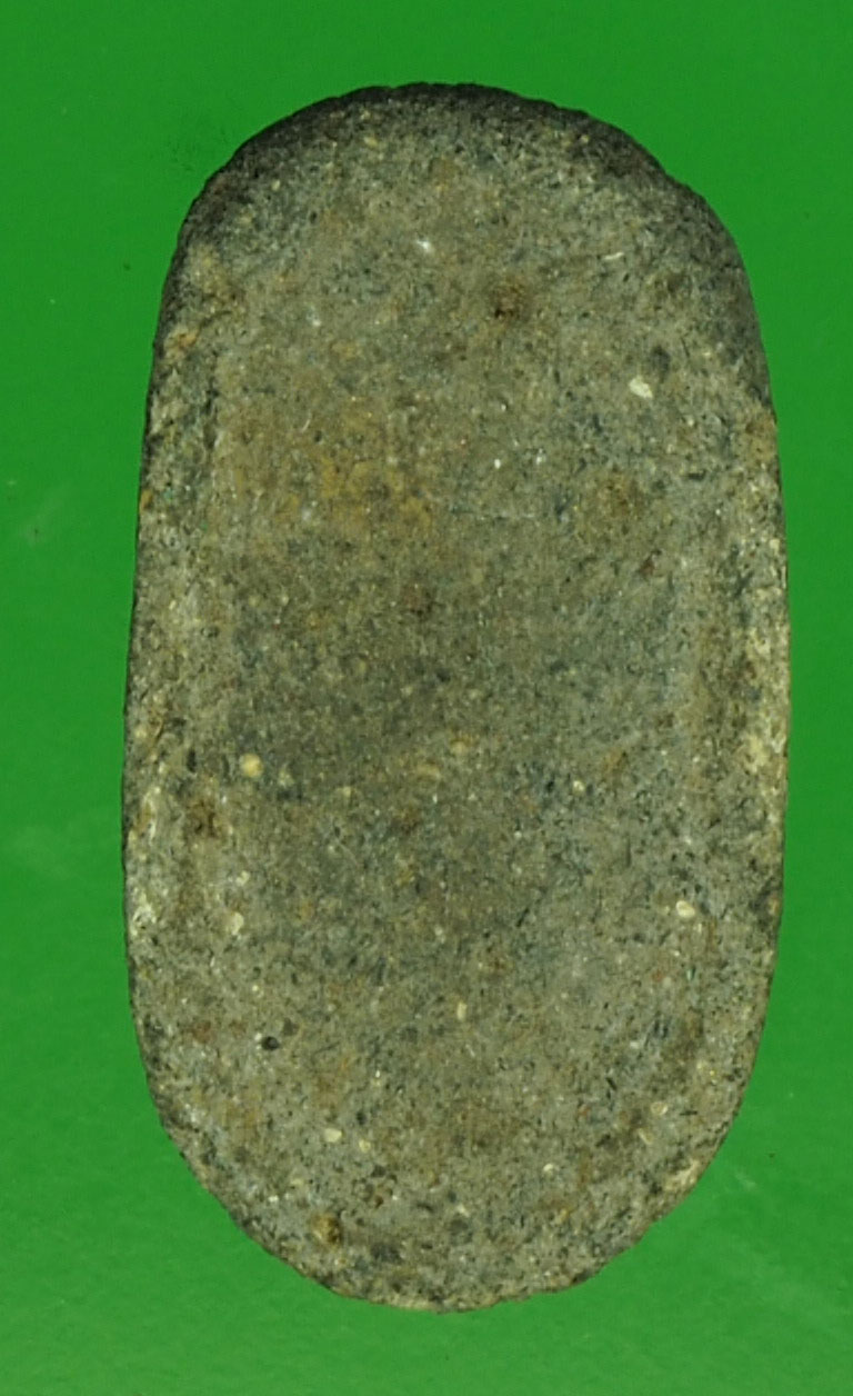 A31 พระเนื้อดินผสมผงว่าน ไม่ทราบที่ สภาพใช้สึก เก่า 9