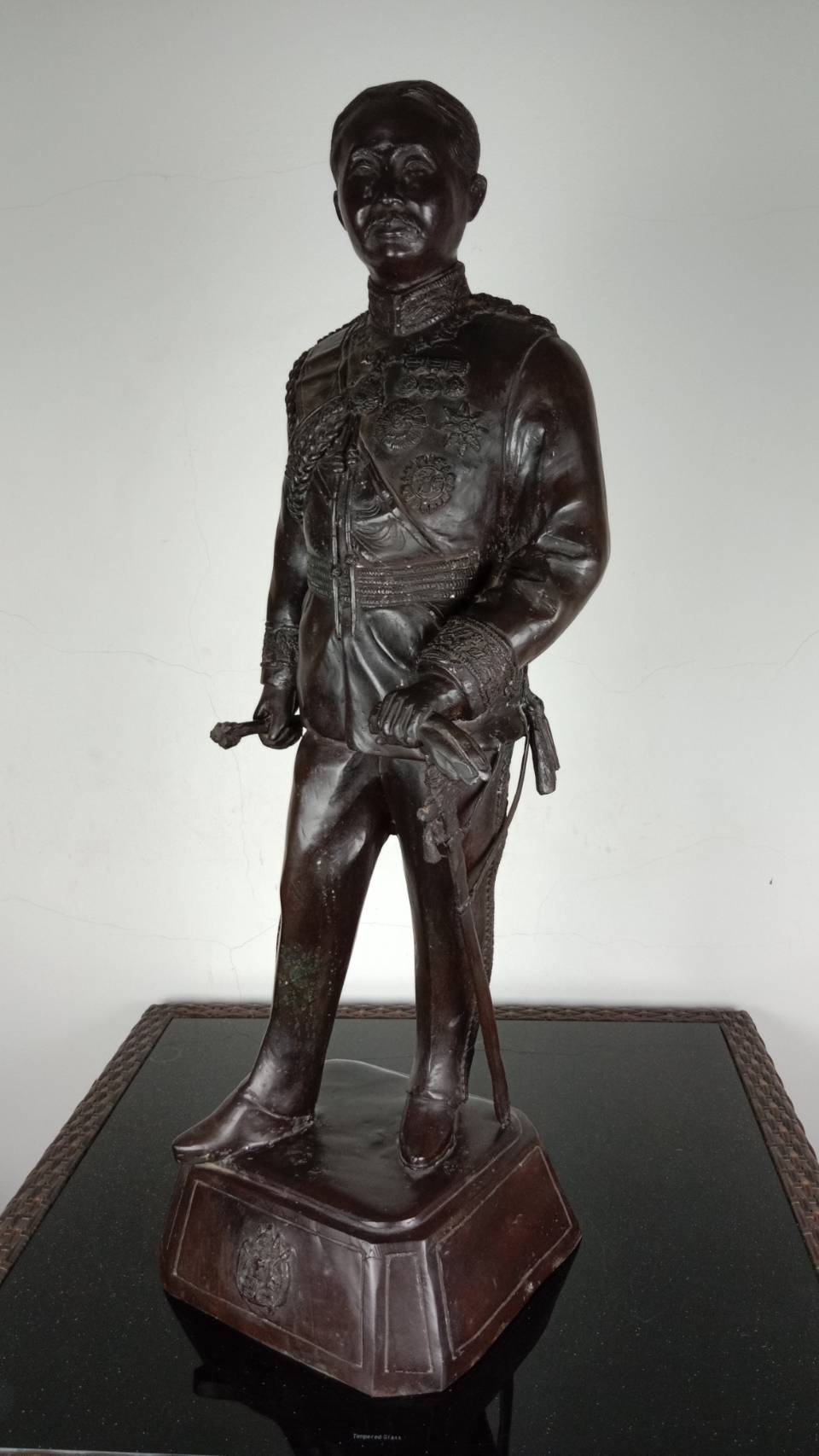 253.พระบรมรูปหล่อในหลวงรัชกาลที่5 พระบาทสมเด็จพระปรมินทรมหาจุฬาลงกรณ์ พระจุลจอมเกล้าเจ้าอยู่หัว ประทับยืน(องค์ใหญ่)