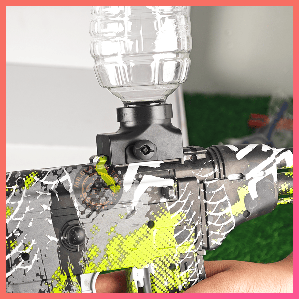 (01)AKM47 mini สีเขียวลายกราฟิกตี้ ปืนเจลไฟฟ้า