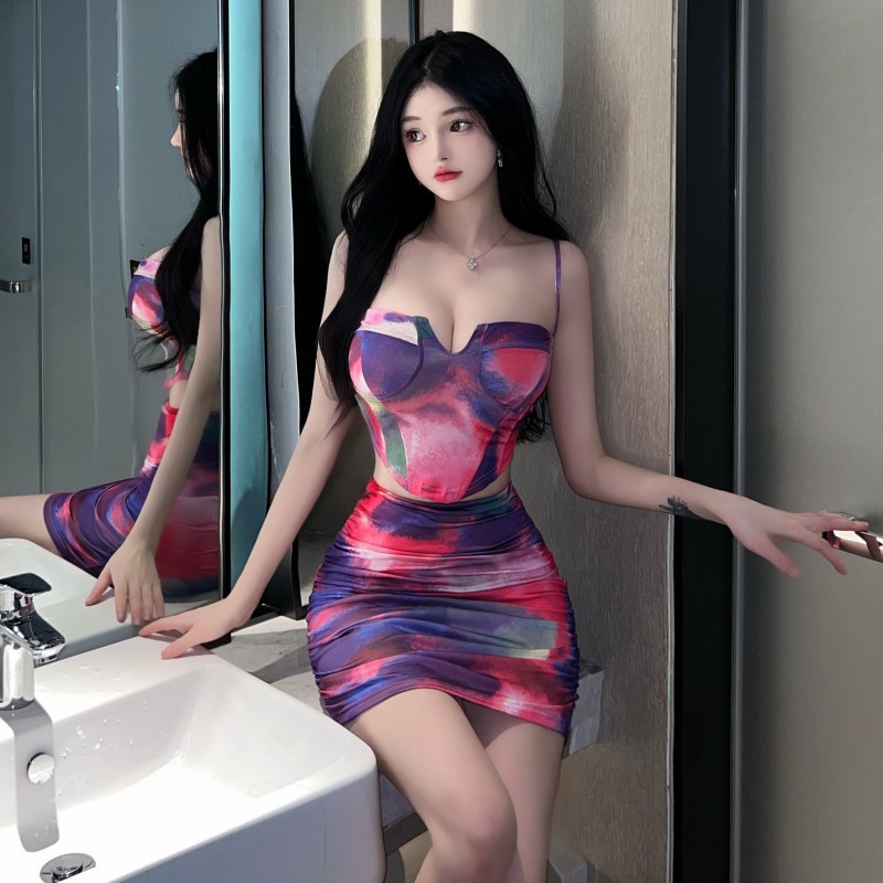 ชุดเซท เสื้อ+กระโปรง กาเลคซี่ X5492