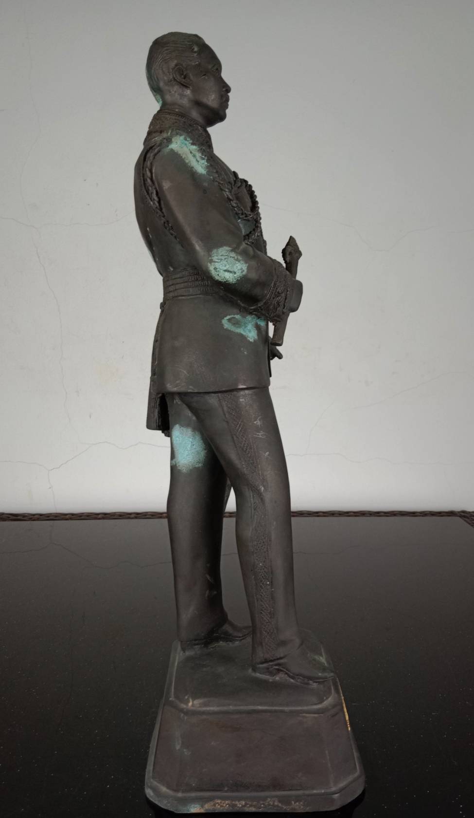 50.พระบรมรูปหล่อในหลวงรัชกาลที่5 พระบาทสมเด็จพระจุลจอมเกล้าเจ้าอยู่หัวทรงประทับยืน