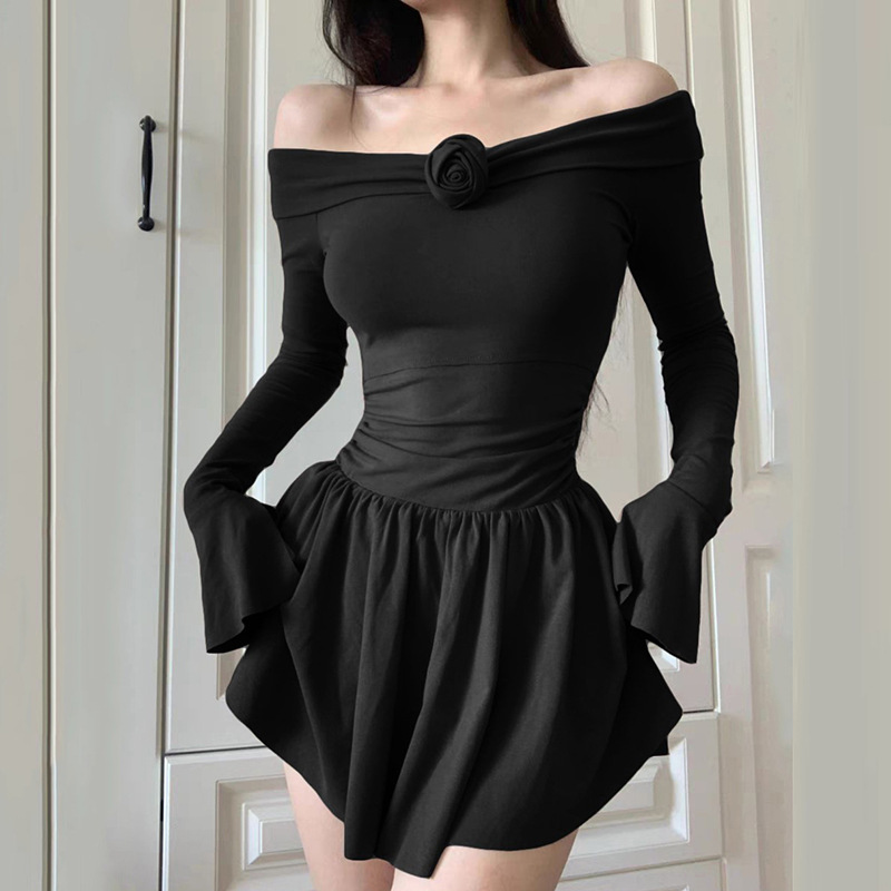 ชุดเดรส เปิดไหล่ เเขนยาว CN2778