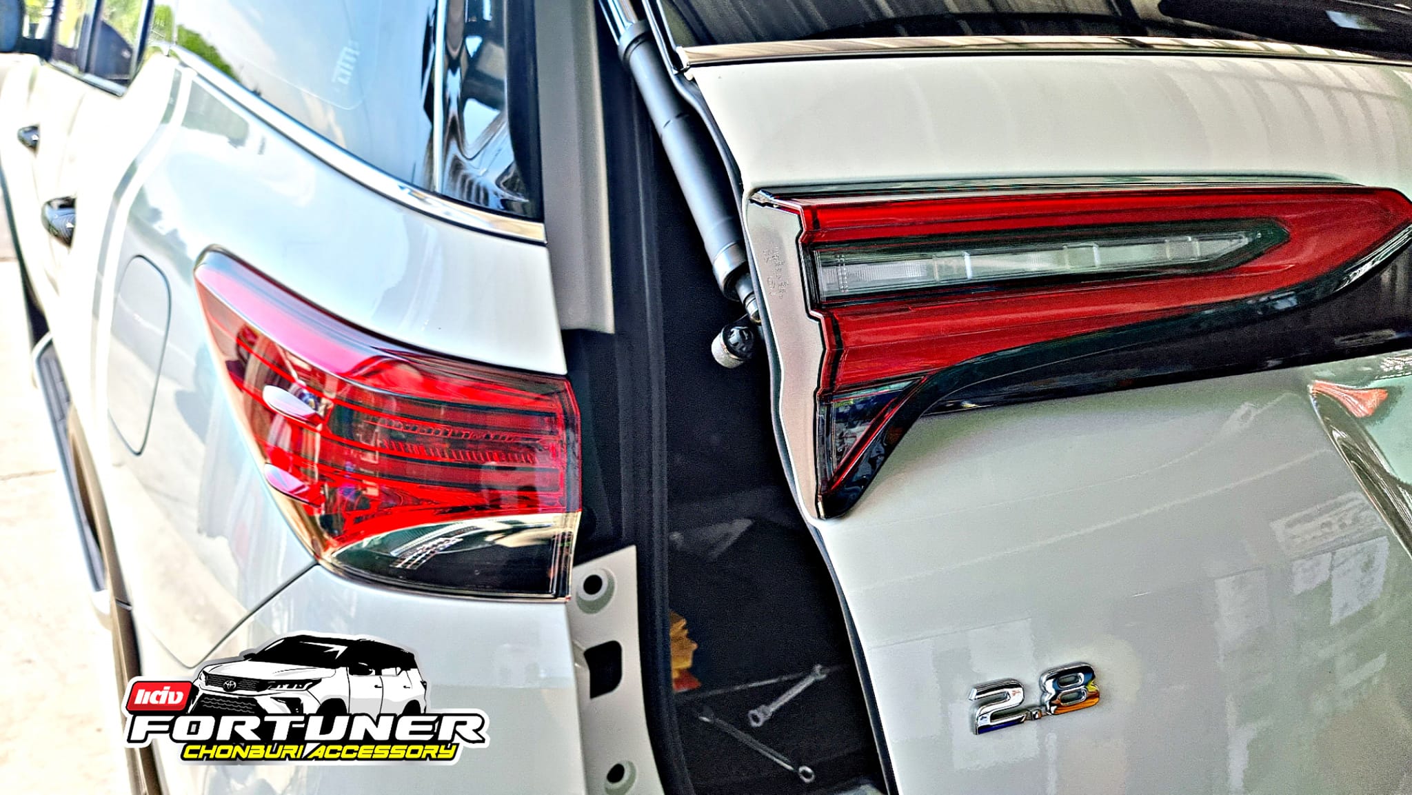 ไฟท้าย โตโยต้า ฟอร์จูนเนอร์ NEWFORTUNER Legender/GRsport ปี 2022