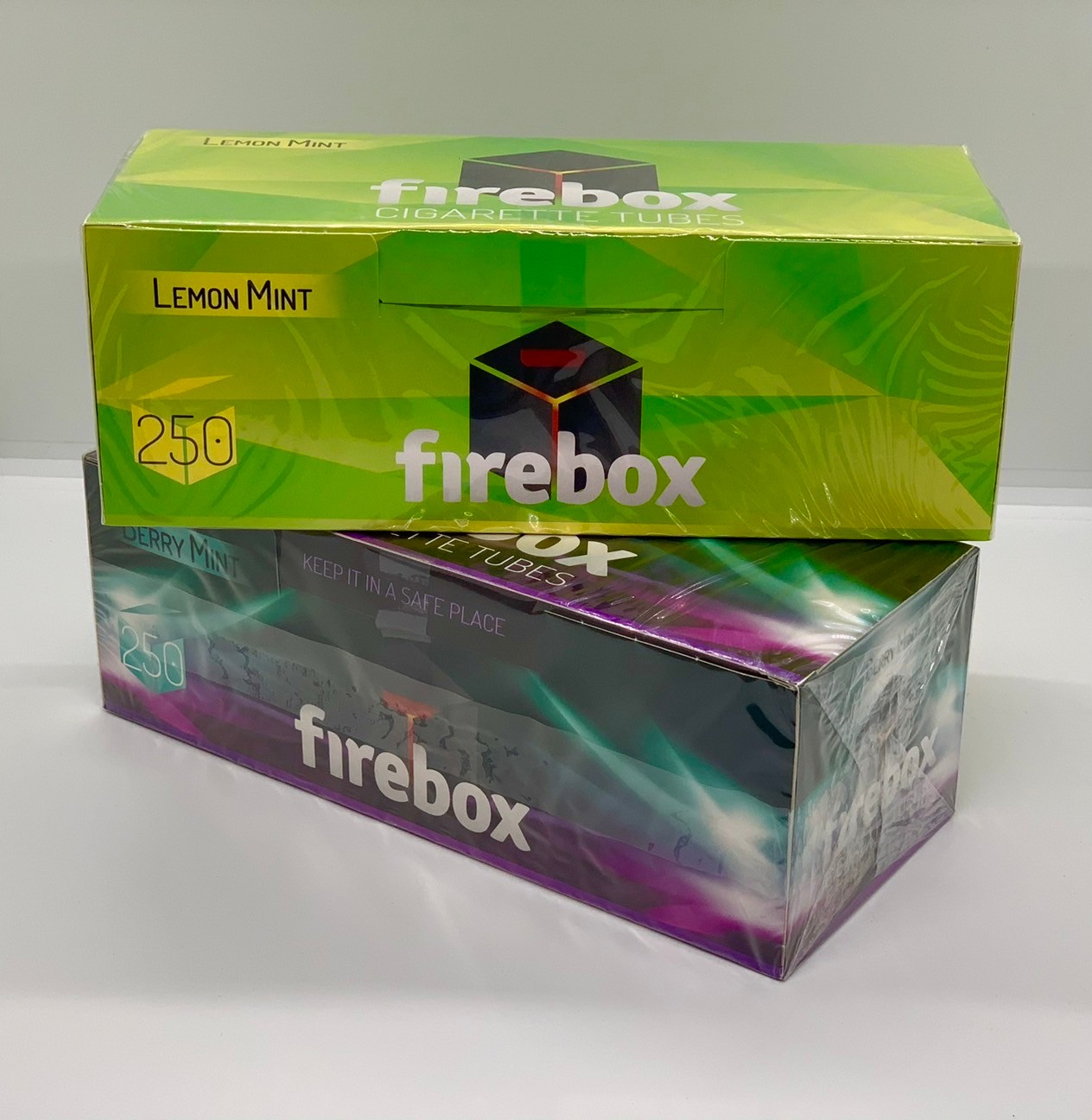 Firebox 2 กล่อง ก้นกรองบุหรี่ รุ่นร้อนกลิ่นเบอรี่มิ้น + รุ่นร้อนกลิ่นมะนาวมิ้น รวม 500 มวน ความยาวของมวน 17 มม.