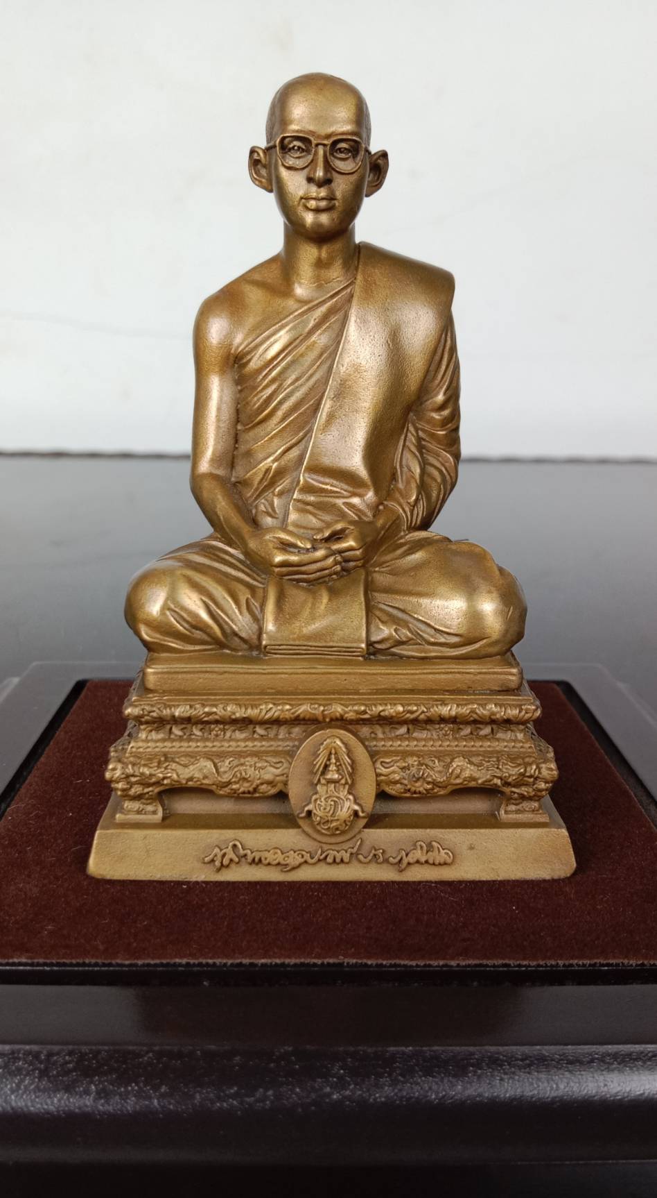 560.พระบรมรูปในหลวงทรงผนวช พลังแผ่นดิน ปี 2554