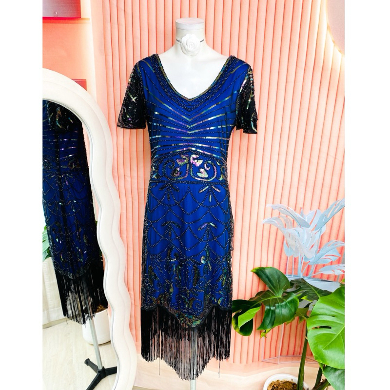 ไซด์ M made in USA.🌸 แกสบี้ เดรส Gatsby มีแขน งานเกล็ดวิบวับ สีน้ำเงิน ใส่ออกงาน ชุดราตรีแกสบี้ เดรสออกงาน ชุดปาร์ตี้