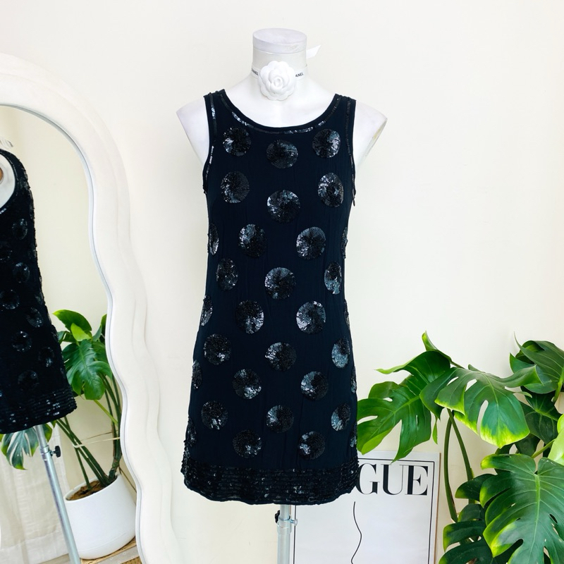 ไซด์ S แบรนด์ OASIS แท้ 100%🌸เดรส ปักดอกไม้ งานเกล็ดวิบวับ สีดำ ใส่ออกงาน ทรงเข้ารูป เดรสออกงาน ชุดปาร์ตี้(50)