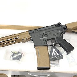 ARCTURUS ST01 CQB AEG (Tan)