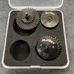 เฟืองเหล็ก RUNSET 18:1