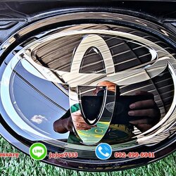 โลโก้แก้วสำหรับด้านหน้า แท้ศูนย์ โตโยต้า ฟอร์จูนเนอร์