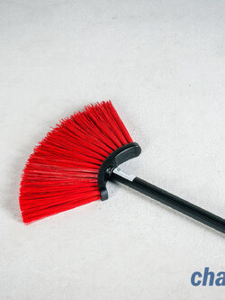ไม้กวาดไนล่อน Champion Professional ขนาดมาตรฐาน ขนแข็ง