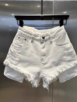 กางเกงขาสั้น แต่งขาด ทรงเอวสูง พร้อมส่งในไทย