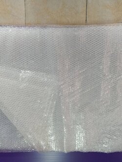 AIR BUBBLE SHEET, 10x 10 cm (บรรจุ200 แผ่น/แพ็ค) ราคา 0.20 บาท/แผ่น สังผลิตตามขนาดที่ลูกค้าระบุได้ ทราบราคาทันที