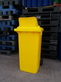 ถังขยะพลาสติก มีล้อเลื่อน ฝา1ช่องทิ้ง ขนาด 240 ลิตร