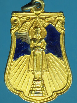 A780 เหรียญลงยาหลวงพ่อบ้านแหลม วัดเพชรสมุทร ปี 2525 กระหลั่ยทอง