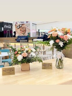 Fresh Flower Vase แจกันดอกไม้สด Style เกาหลี พร้อม ช่อดอกไม้ ประดับโต๊ะ 1 ช่อ พร้อมตกแต่ง สามารถเปลี่ยนสีได้