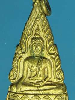 A850 พระพุทธชินราช หลังยันต์พระเจ้าห้าพระองค์ ไม่ทราบที่ 3