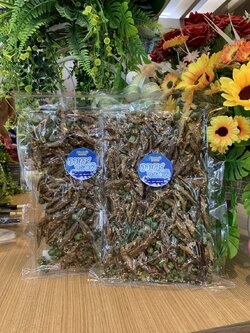 M-00570005 ปลากรอบถั่วลันเตา 200ก.