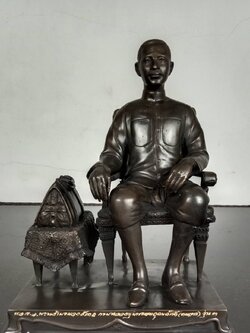 574.พระบรมรูปหล่อพลเรือเอก พระเจ้าบรมวงศ์เธอ พระองค์เจ้าอาภากรเกียรติวงศ์ กรมหลวงชุมพรเขตอุดมศักดิ์ (หมอพร) รุ่น 3