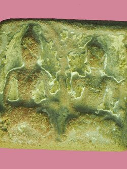 A5726 พระเเผงตัดคุ่ เนื้อดิน สุโขทัย 13