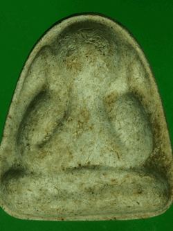 B2743 พระปิดตาหลังแบบ ไม่ทราบที่และปีสร้าง เนื้อผง 6