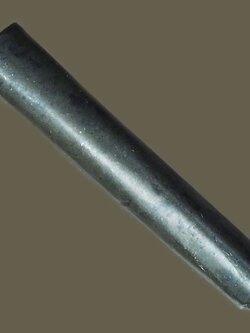 A5768 ตะกรุดทำด้วยเงิน ไม่ทราบอาจารย์ ขนาดตามภาพเปรียบเทียบกับเหรียญ 1 บาท 12