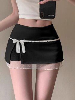 กระโปรงสั้น ซับในกางเกง แต่งระบายลูกไม้ พร้อมส่งในไทย