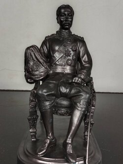 550.พระบรมรูปหล่อในหลวงรัชกาลที่ 5 พระบาทสมเด็จพระปรมินทรมหาจุฬาลงกรณ์ พระจุลจอมเกล้าเจ้าอยู่หัว ทรงประทับนั่งบัลลังก์