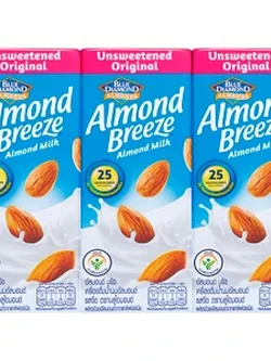 8850096844512 นมอัลมอนด์รสจืด บลูๆ.180ml.