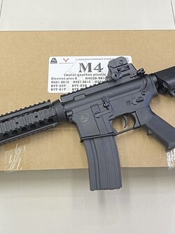 M4 CQB (ABS) - Double Bell 061B