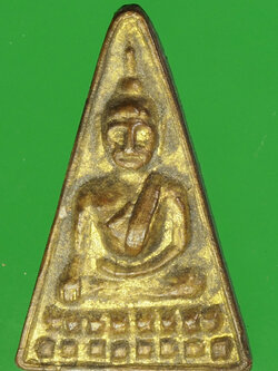 A425 พระหล่อหลวงพ่อเพชร วัดท่าหลวง พิจิตร ไม่ทราบปีสร้าง 53