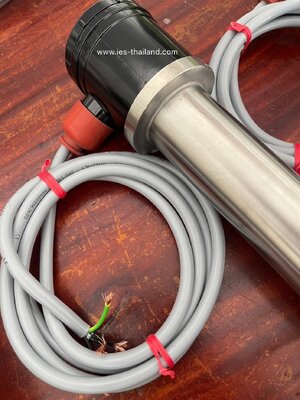 BOBBIN HEATER ฮีตเตอร์บอบบิ้น เป็นฮีตเตอร์แบบจุ่ม หรือ ฮีตเตอร์สำหรับของเหลว (Bobbin Heater)