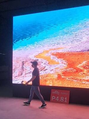 จอLED DISPLAY เทคโนโลยี่ที่จับต้องได้?