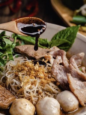 "อร่อยเหมือนนั่งกินที่ร้าน" ทำง่ายสุดๆ 😋 น้ำซุปเข้มข้น หอมกลิ่นก๋วยเตี๋ยวเรือแท้ๆ