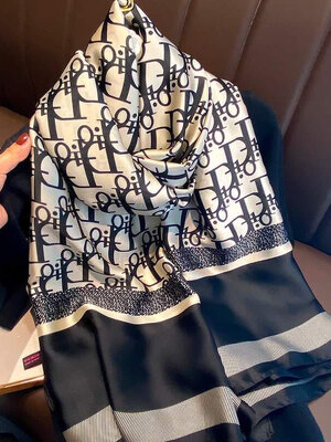 ผ้าคลุมไหล่ ผ้ากันแดด สุดฮิต นิ่มลื่นเนื้อผ้าดีมาก 🇹🇭พร้อมส่งในไทย🇹🇭