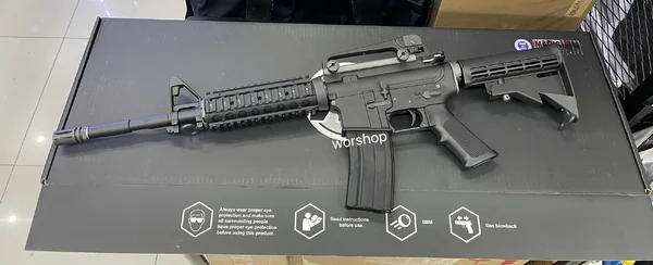 M4 RIS V3 GBB - WE M4 RIS V3 GBB - WE