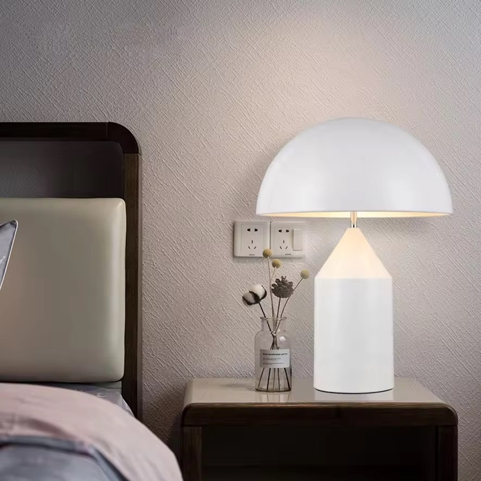 โคมไฟตั้งโต๊ะ สไตล์นอร์ดิก Nordic style table lamp Metal LED E27x2 IP20