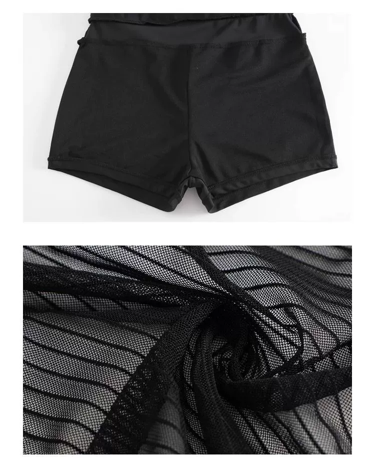 ชุดว่าน้ำ เดรสกระโปรงมีซับกางเกง กันโป้ รหัส SW8599