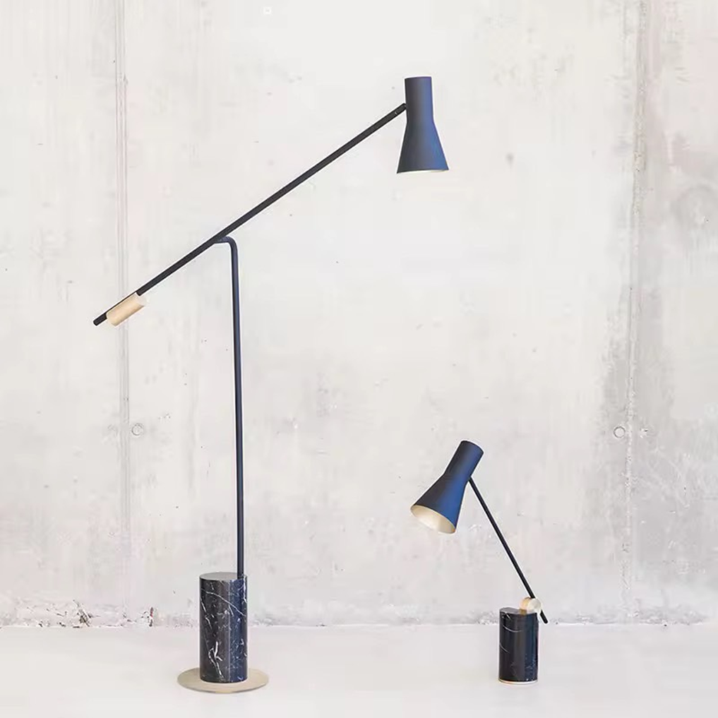 โคมไฟหรูหราสำหรับบ้านและคอนโด Luxury Floor Lamp Marble + Iron Black LED E27x1