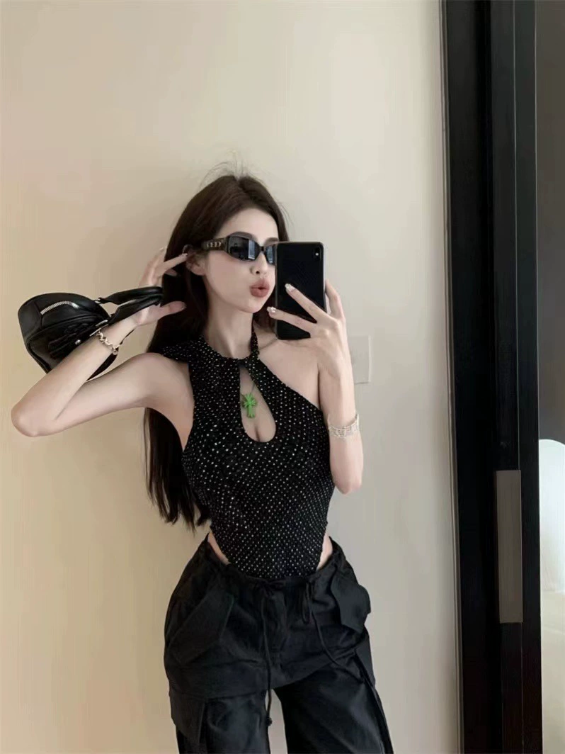 เสื้อแขนกุด ลายจุดขาว รหัส CN3012