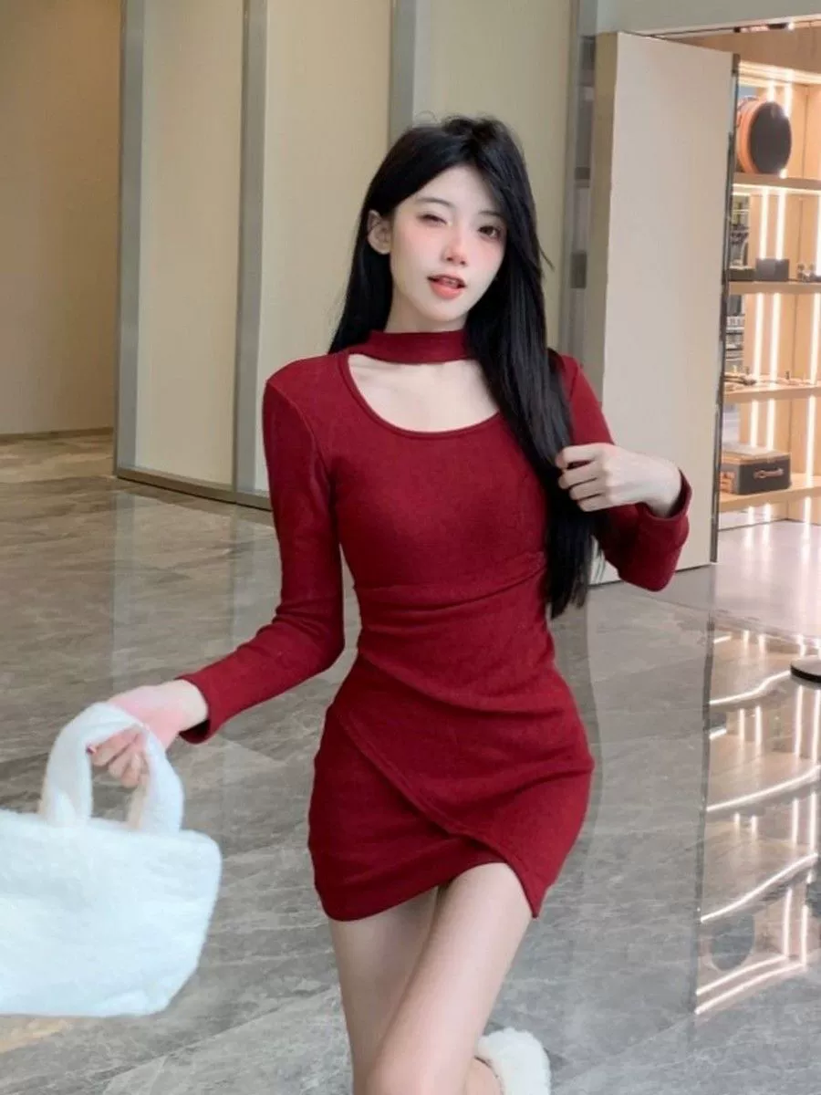 ชุดเดรสแขนยาว เข้ารูปเซ็กซี่ รหัส CN3089