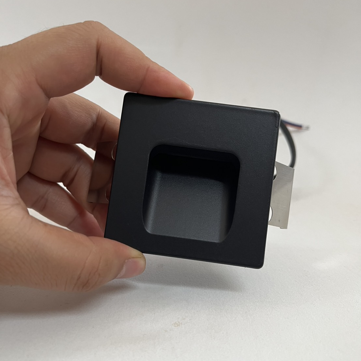 โคมไฟติดผนัง LED 3W สีดำ อลูมิเนียม Indoor Wall Light Aluminum Black LED 3W 220V 2 IP20 ขนาด 65x65 มม.,