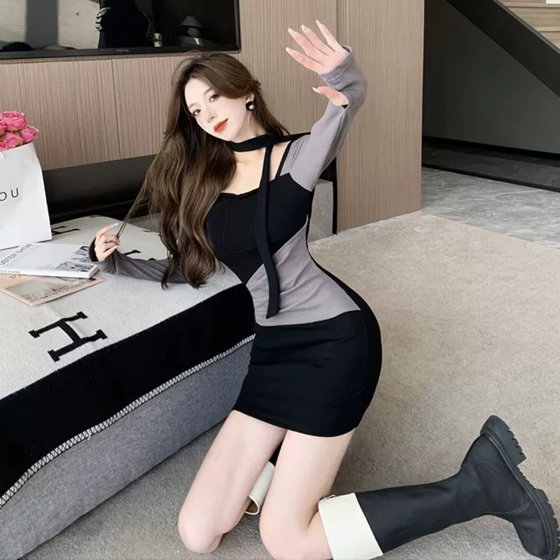 ชุดเดรสแขนยาว เดรสเข้ารูป รหัส CN3088