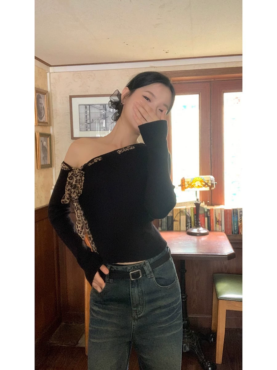 เสื้อแขนยาว ไหมพรม แต่งผ้าลายเสือ ผ้านิ่มยืด รหัส CN2087